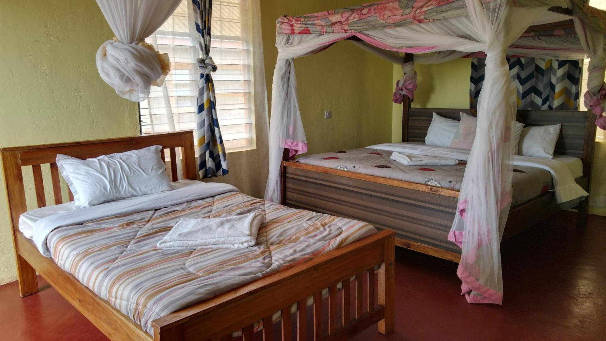 Tausa Tsavo Eco Lodge Voi Luaran gambar
